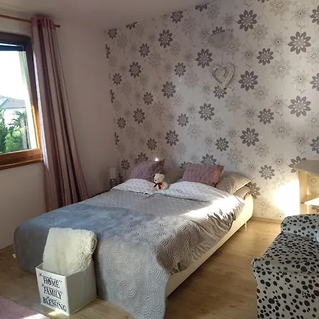 Flower Deluxe Ii Vila Dunajska Streda