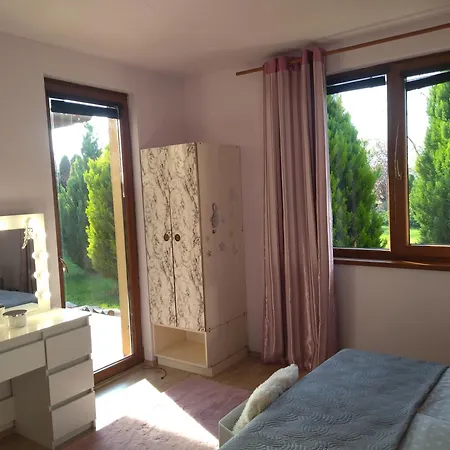 Flower Deluxe Ii Vila *