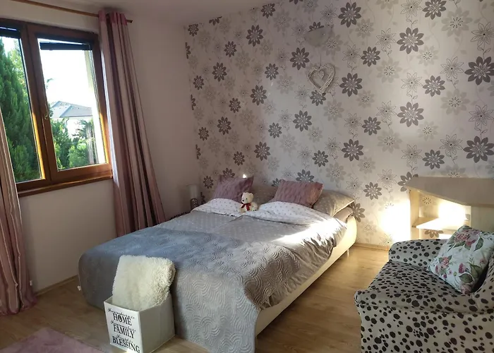 Flower Deluxe Ii 빌라 Dunajská Streda